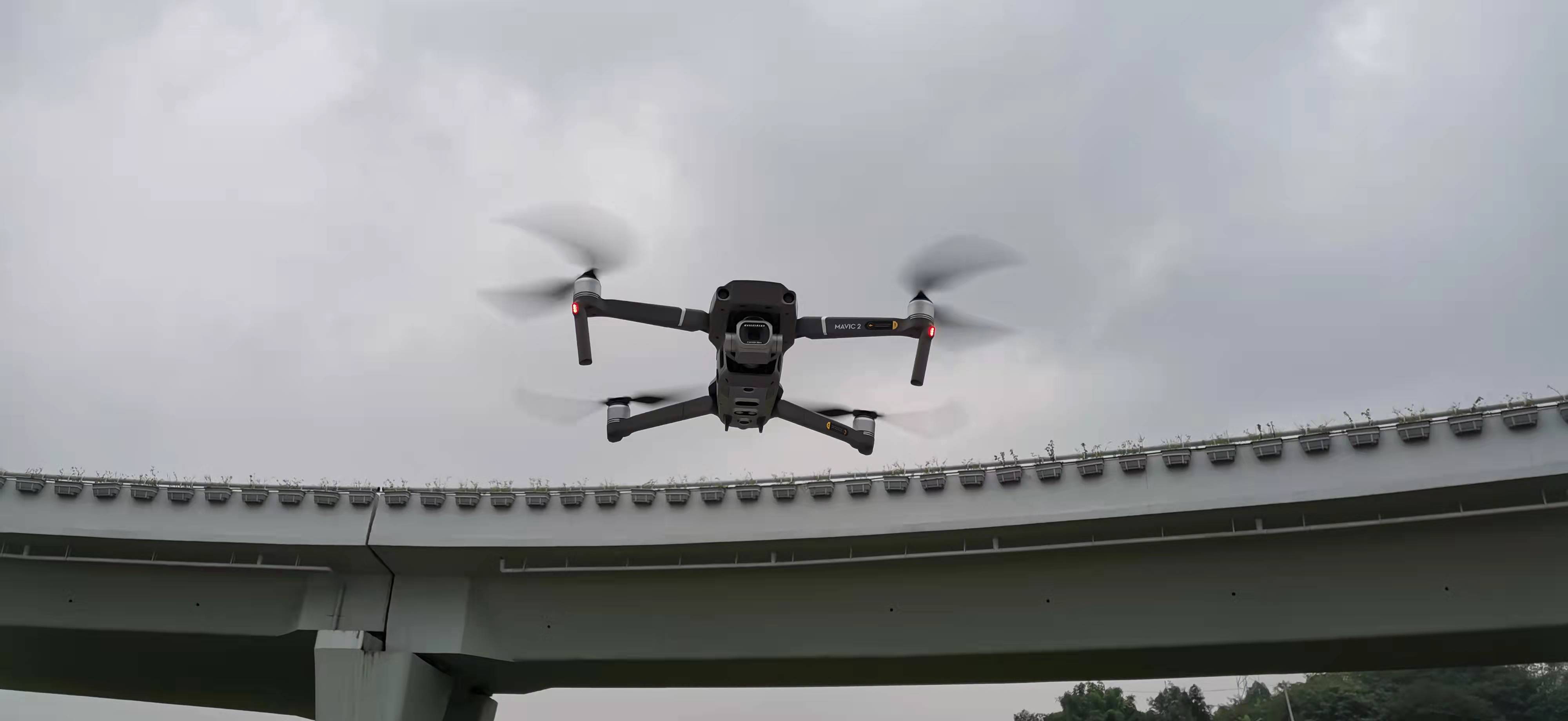 無(wú)人機高空巡檢常態(tài)化，助力城市管理精細化